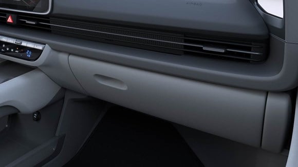 Hyundai IONIQ 6 skjutbart handskfack interiör design.